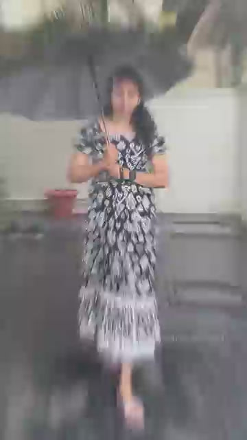 3-in-1 Waterproof Rain Poncho – Lightweight, Packable &amp; Unisex (Free Size)